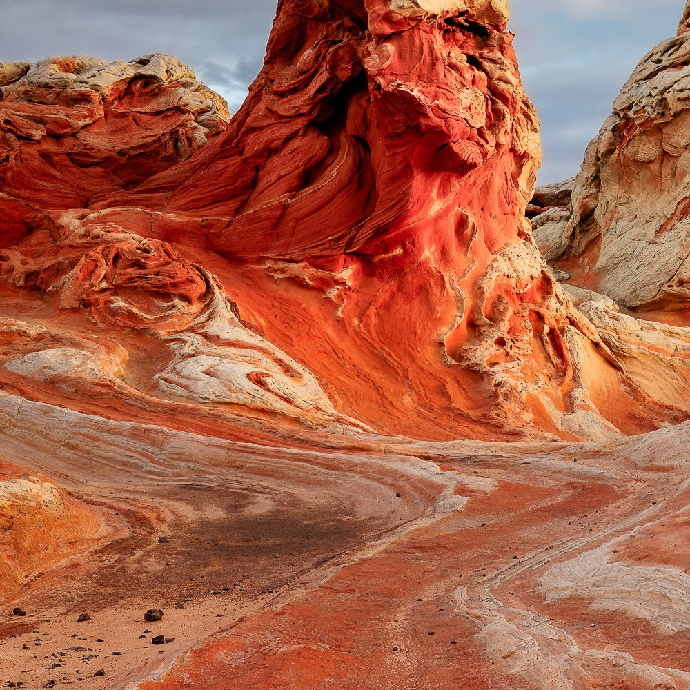 Red-to-White Peak